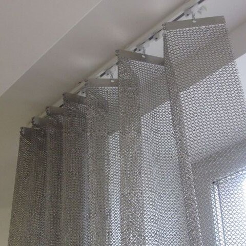chainmail-curtain-curtain1